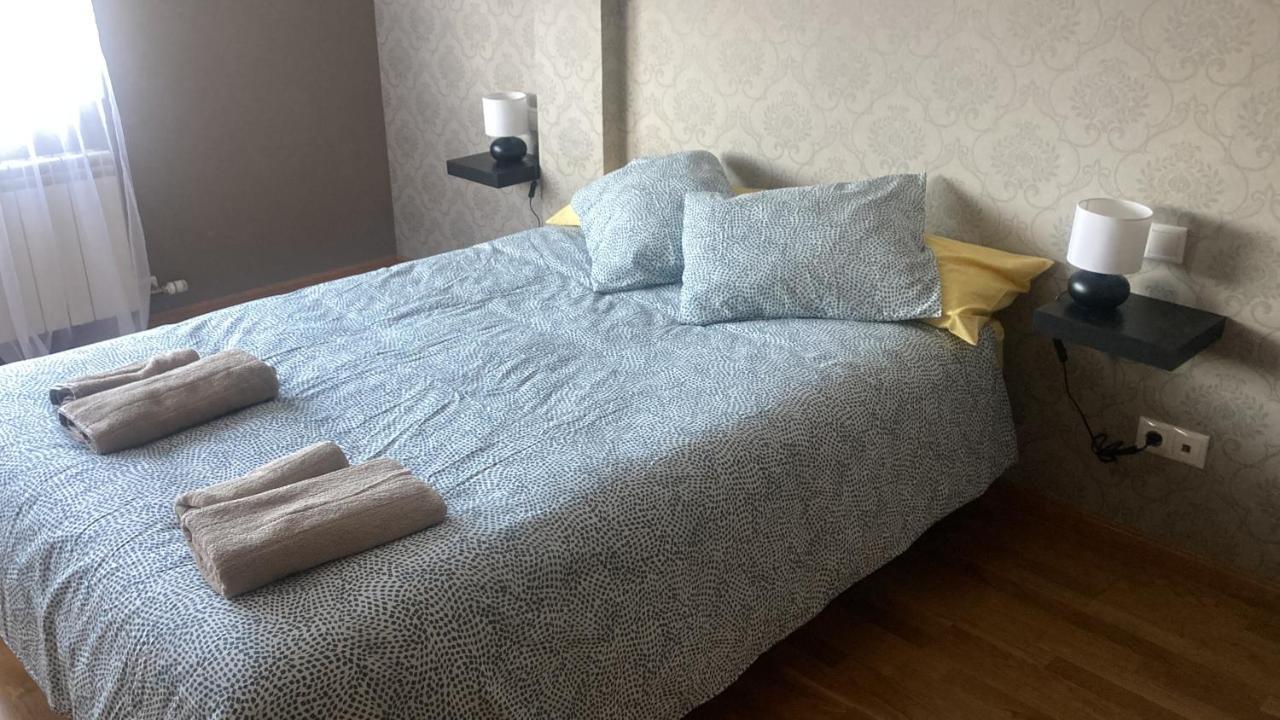 Chalet Con Piscina 锡曼卡斯 外观 照片